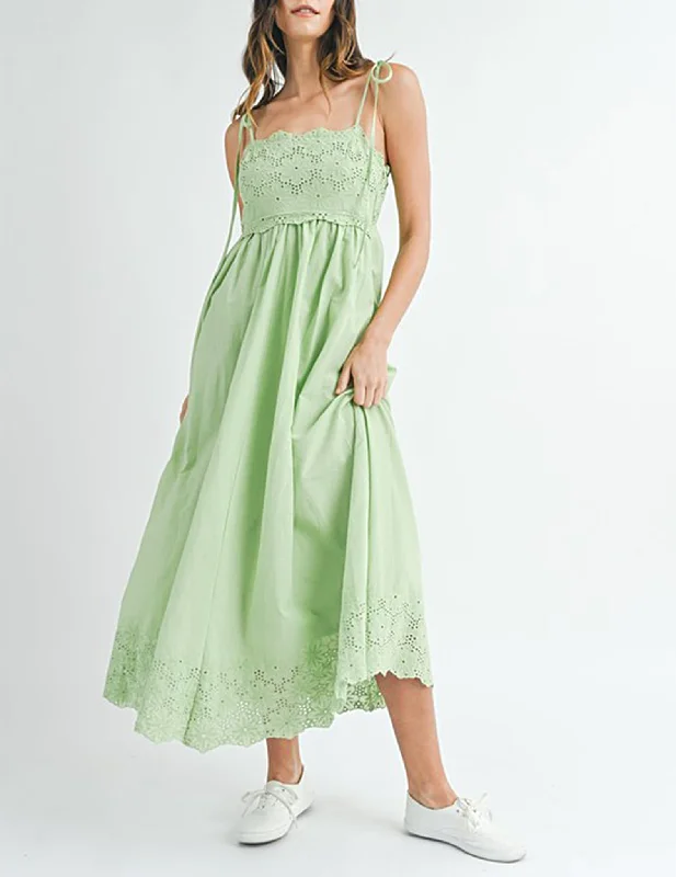 Unbeatable Prices Floral Style Kelsie Floral Eyelet Dress