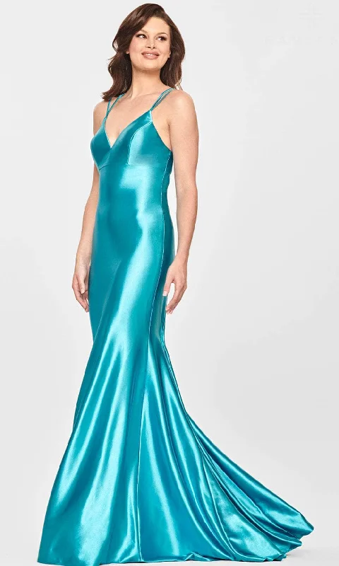 Trendy Fashion Sale Playful Elegance Faviana S10836 - Satin V-Neck Evening Dress