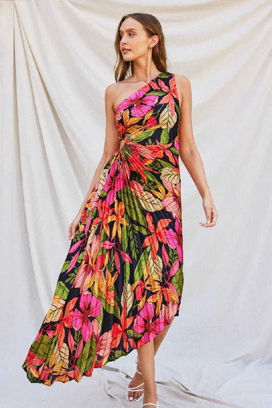 Fashion Frontiers Effortless Sophistication Floral Escape Satin Pleated Maxi Dress