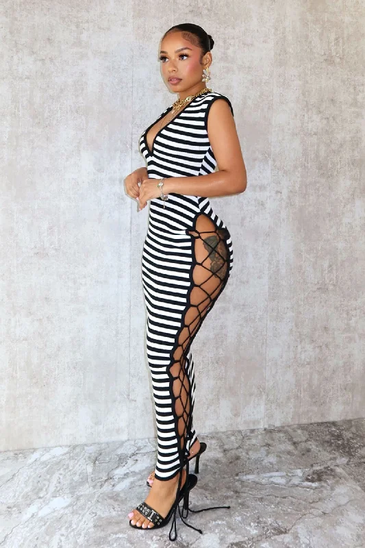 Hot Sale Vintage Charm Liv Stripe V Neck Maxi Dress