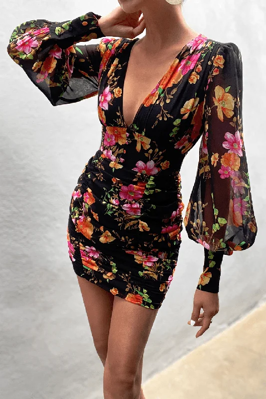 Limited Styles Romantic Date - Night Ensemble Kim Mini Dress - Black Floral