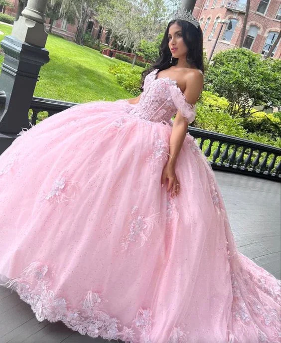 Chic Trend Collection Luxury Style Pink Off The Shoulder Tulle Ball Gown Sweet 16 Prom Dress Quinceanera Dress