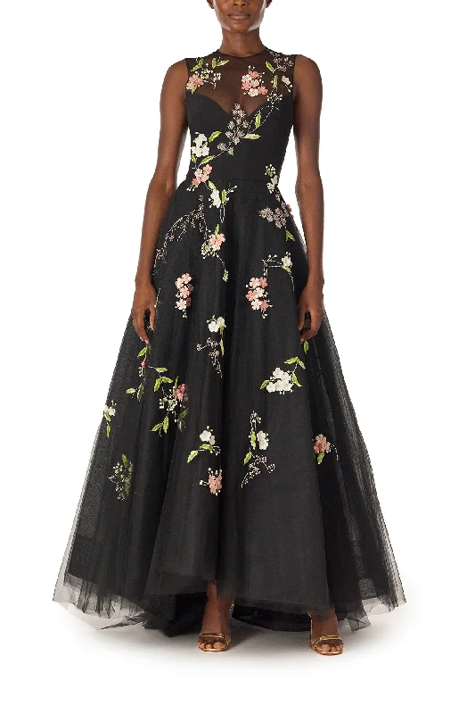 Step Ahead, Lead The Trend Contemporary Elegance Floral Embroidered Tulle Gown