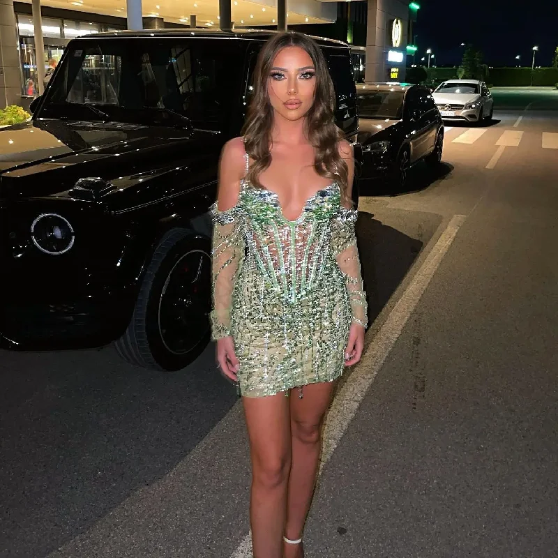 Enjoy Discount Luxury Comfort Sparkly Beading Cocktail Dresses Crystal Sexy Short Illusion Women Gowns Mini Prom Party Dress Evening Wear