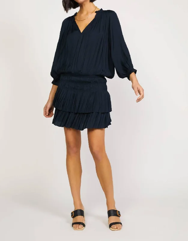 Chic Trends Unveiled Minimalist Office - Ready Style Aurelie Pleated Mini Dress In Black