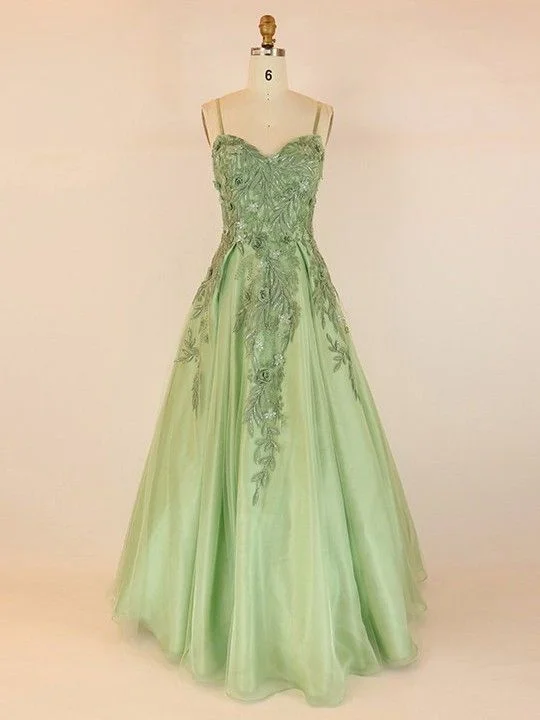 Chic And Edgy Save on Classic Elegant Styles Ball Gown V-neck Tulle Floor-length With Appliques Lace Prom Dresses  S26312