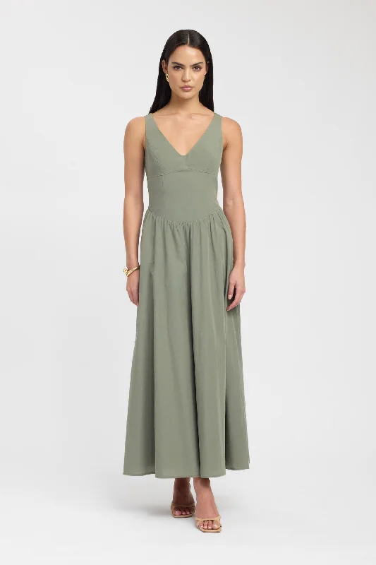 Athleisure Style Sale Y2K Nostalgic Fashion Look Romeo Maxi Dress