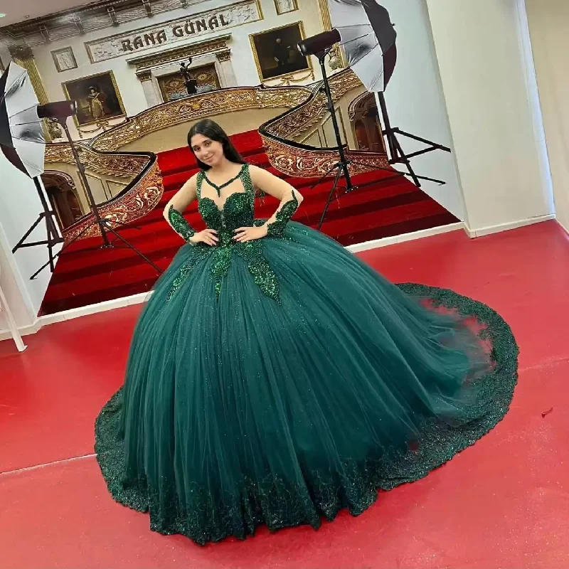 Exclusive Designer Style Deals Flowy Fabric Emerald Green Quinceanera Dress For Girl Ball Gown Shiny Sequin Lace Appliques Party Dresses Vestidos De 15 Años