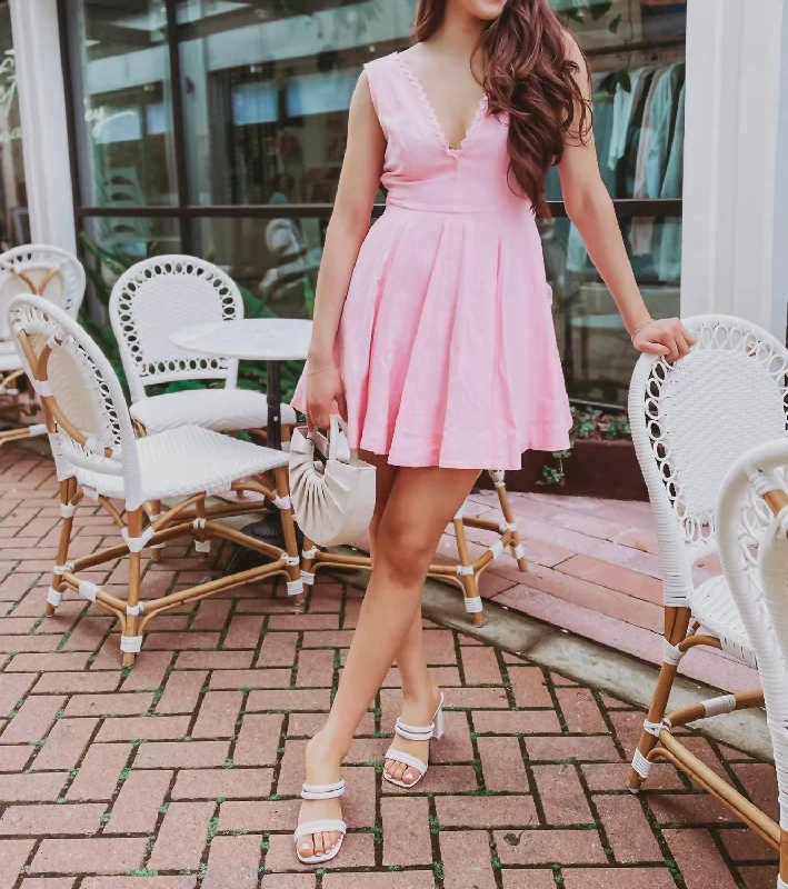 Chic And Edgy Feminine Soft - Hued Look Pretty Mini Dress In Pink