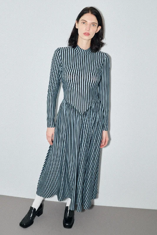 Classic Modern Offers Refined Simplicity Blue Striped Tencel/Wool Long Sleeve Travel Dress